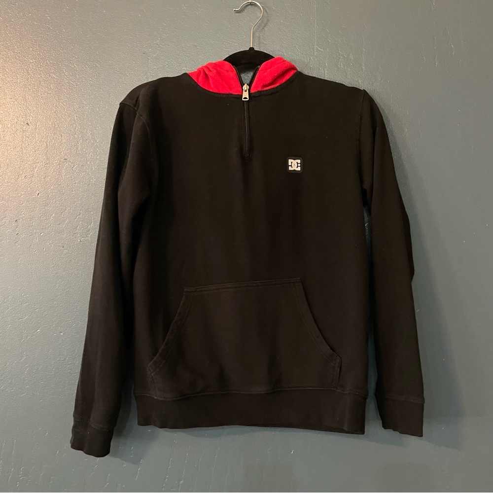 DC Boys Black and Red Quarter Zip Hooded Pullover Sweater Size 14